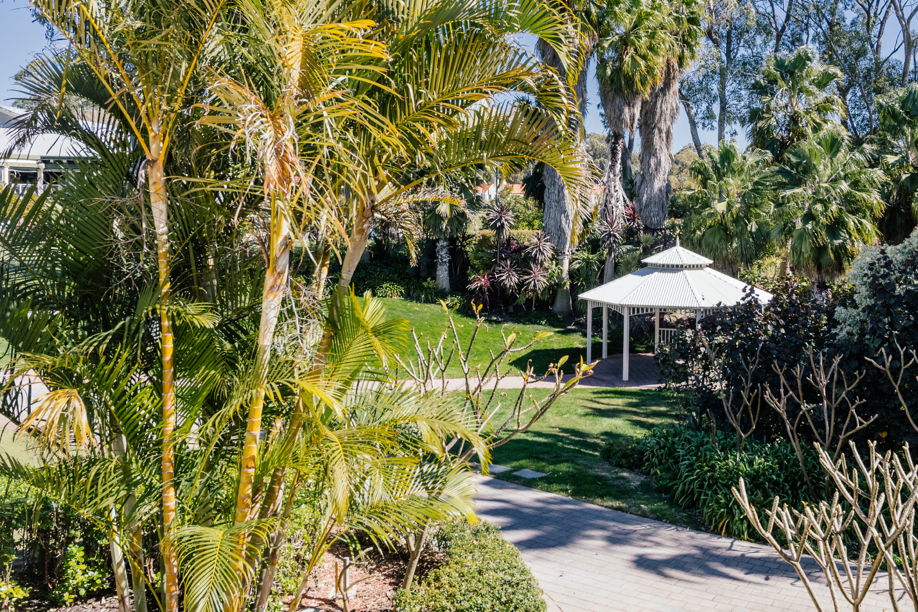Joondalup-Resort-Accommodation-view-01L